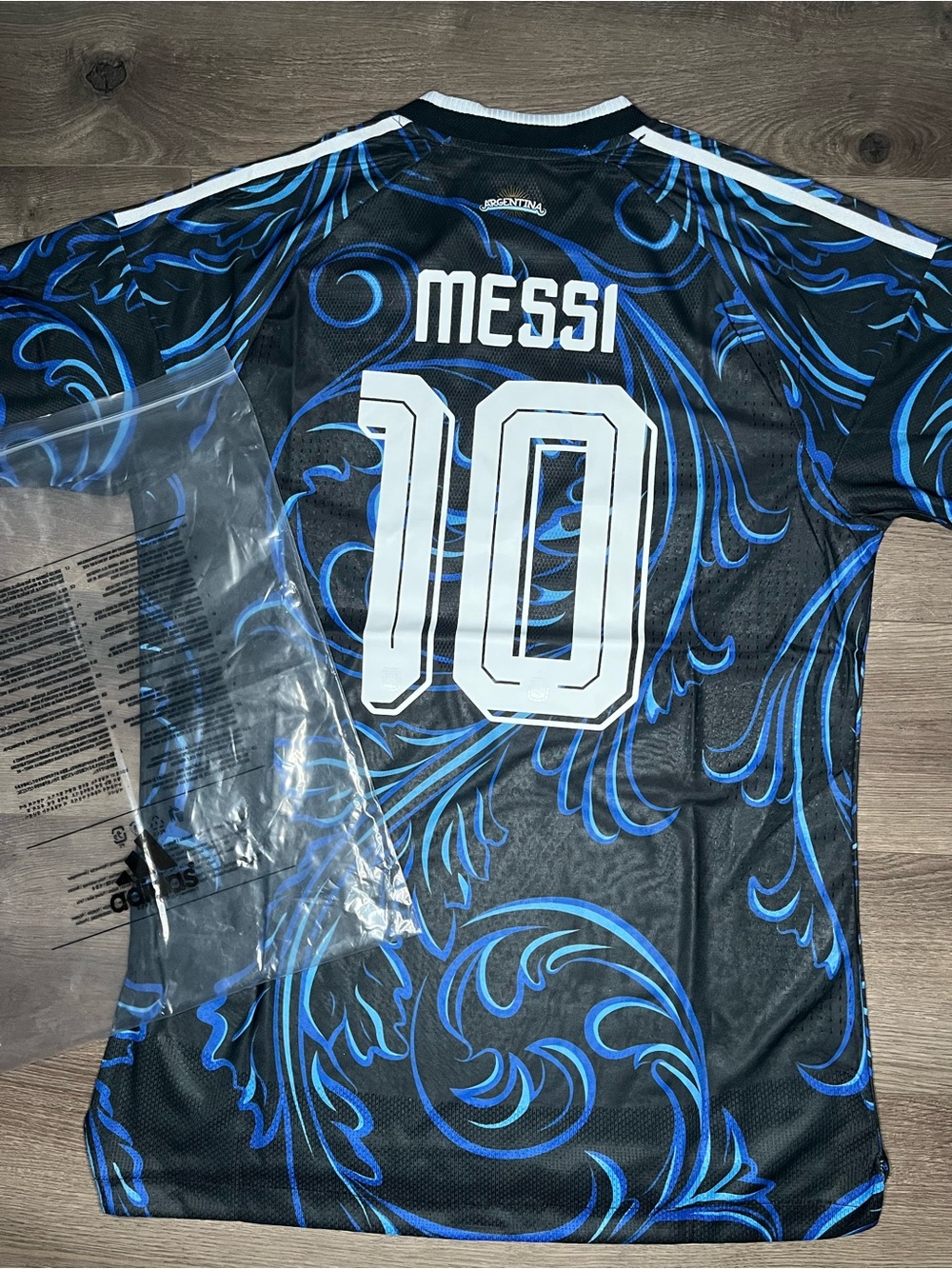 Messi #10 SIZE L Black & Blue Men's Soccer Jersey